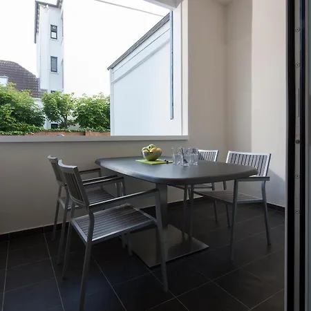 Iderhoff Lounge 01 דירה